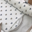 Protectie somn – Baby Nest Inimioare gri-bej